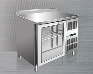 display cases Start-up of cascade refrigerators and expansion vessel 